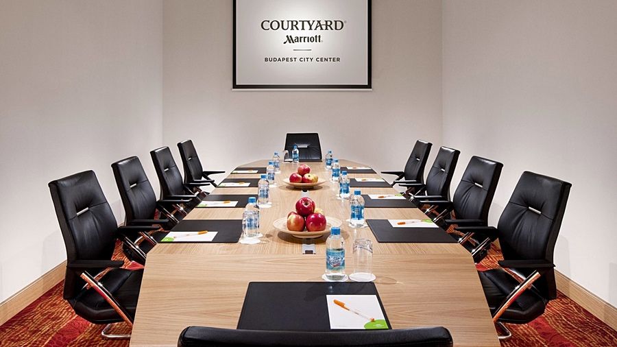Courtyard By Marriott Center Hotel Budapest