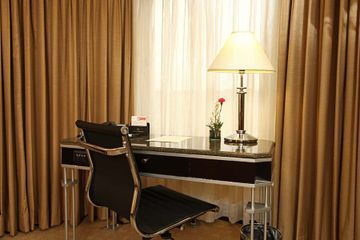 Millennium Court, - Marriott Executive 4* Budapest