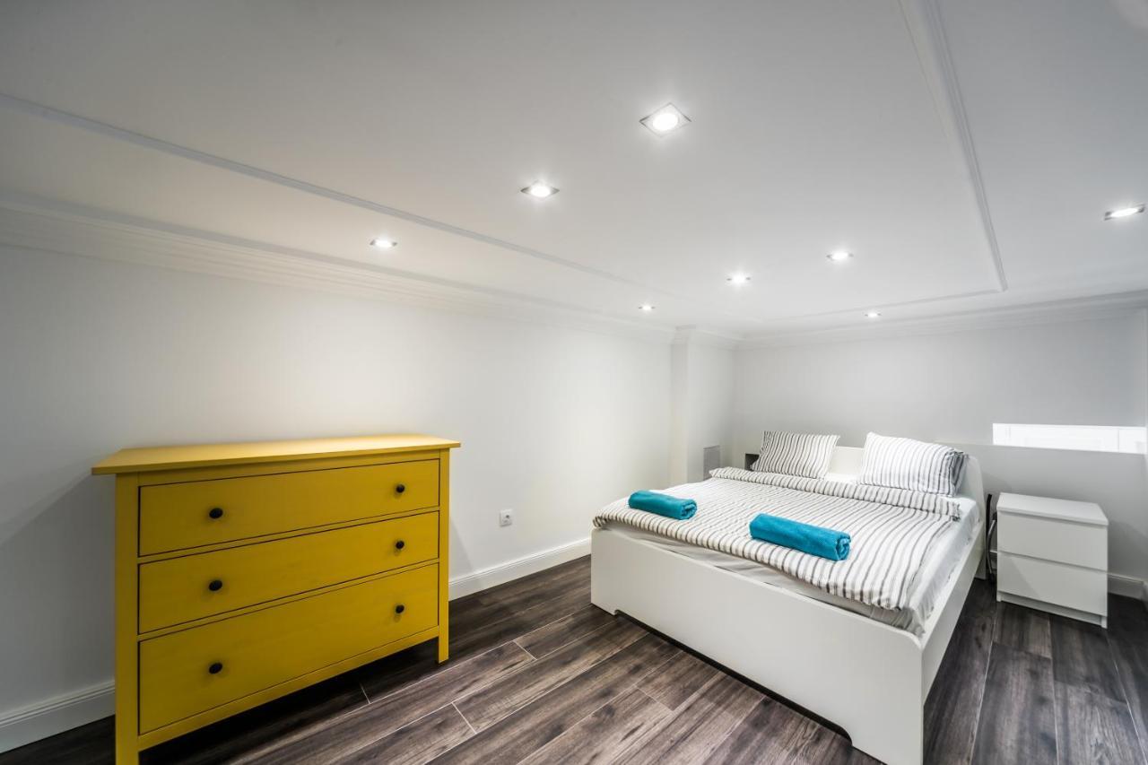 Kiraly 28-1 Entire Aircon Center Apartment Budapest