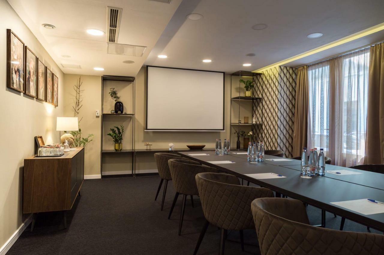 Memories Hotel 4*