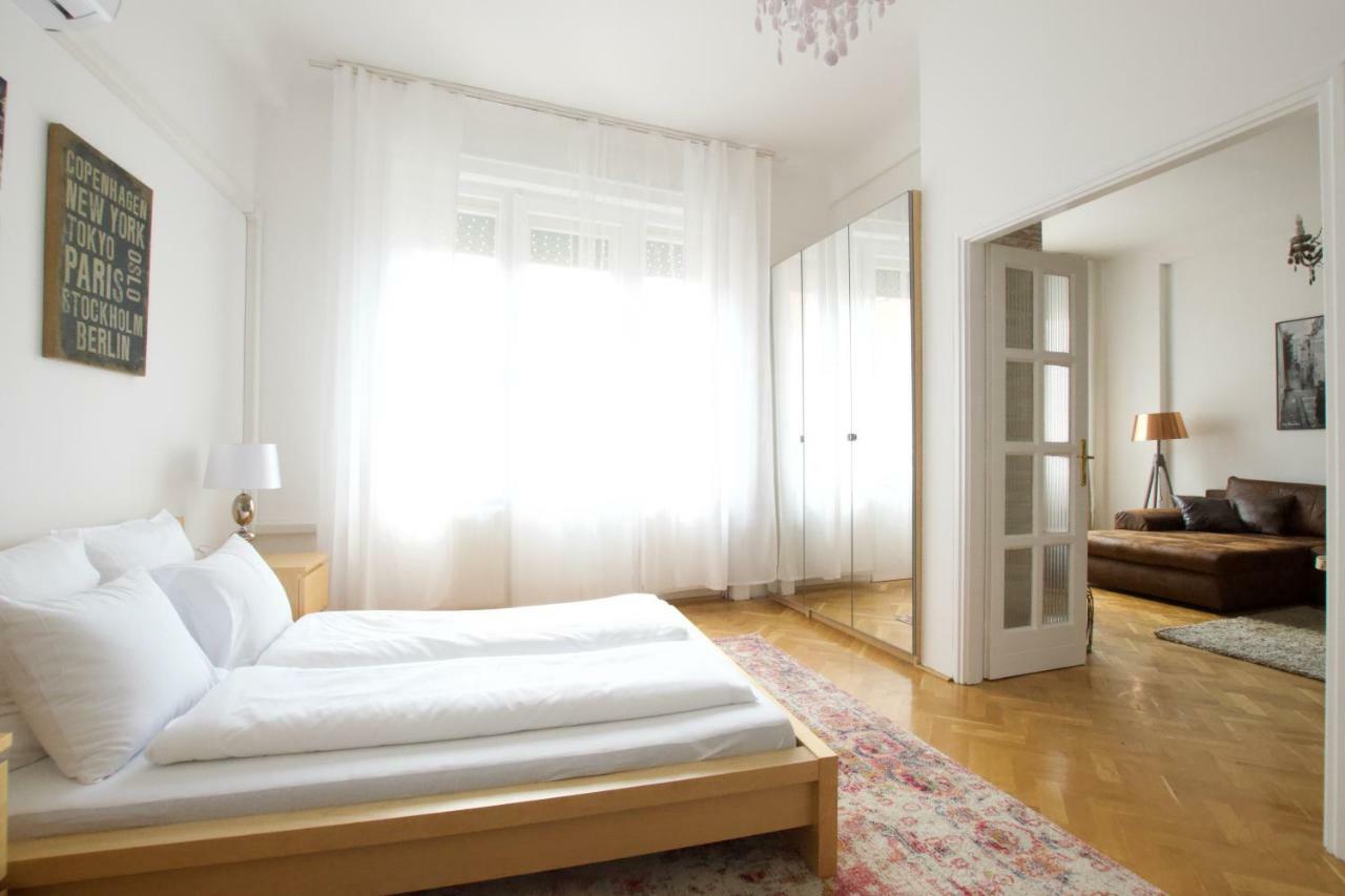 Apartment Standard By Hi5 - Madach Imre 1