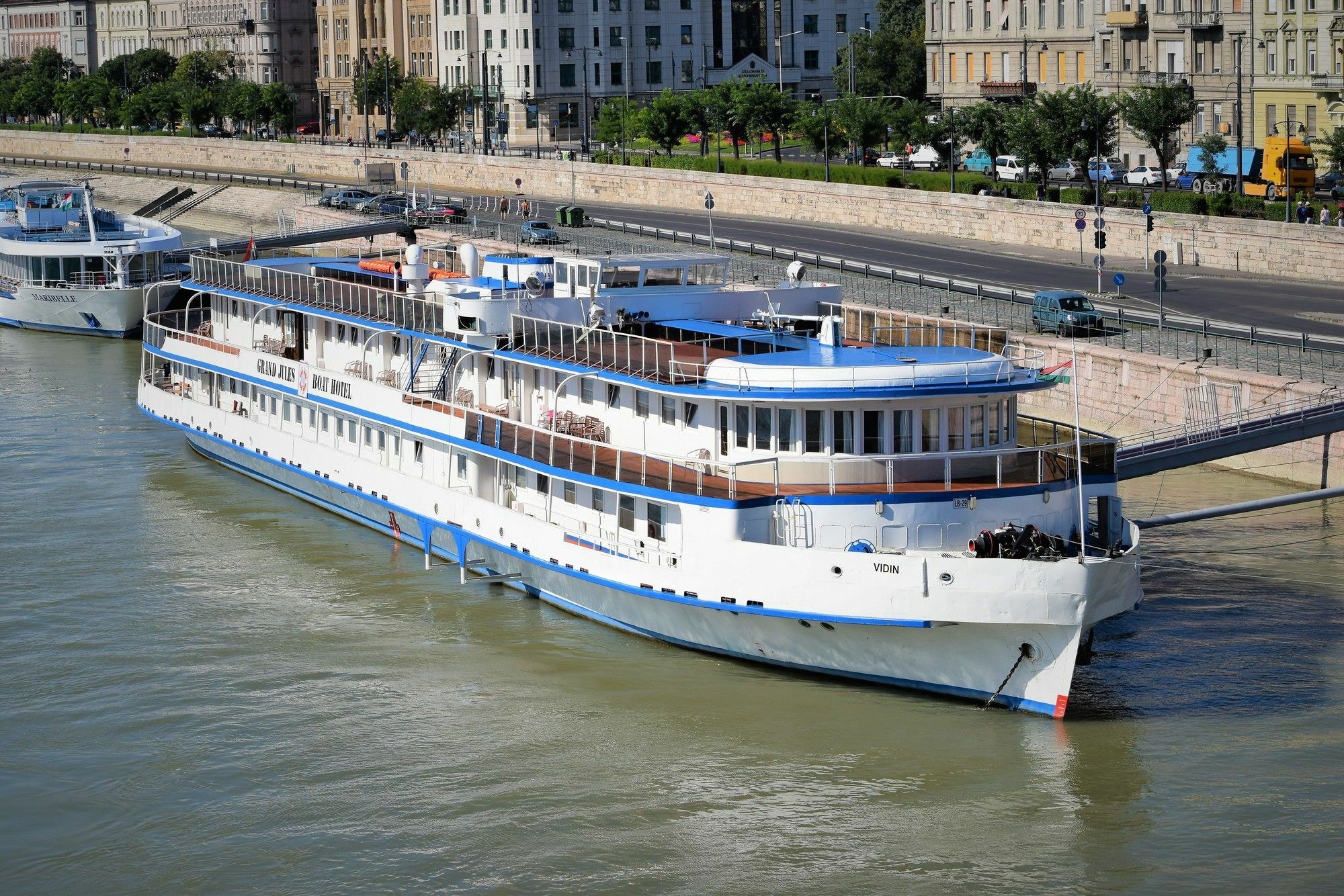 Grand Jules - Boat Budapeste