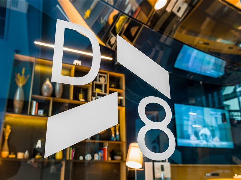 D8 3*