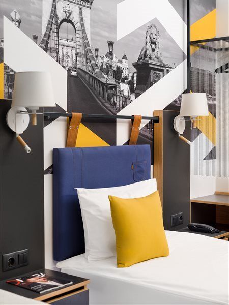 D8 Hotel 3*