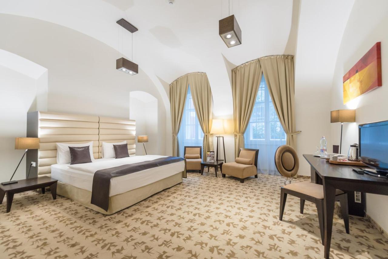 Buda Castle 4*