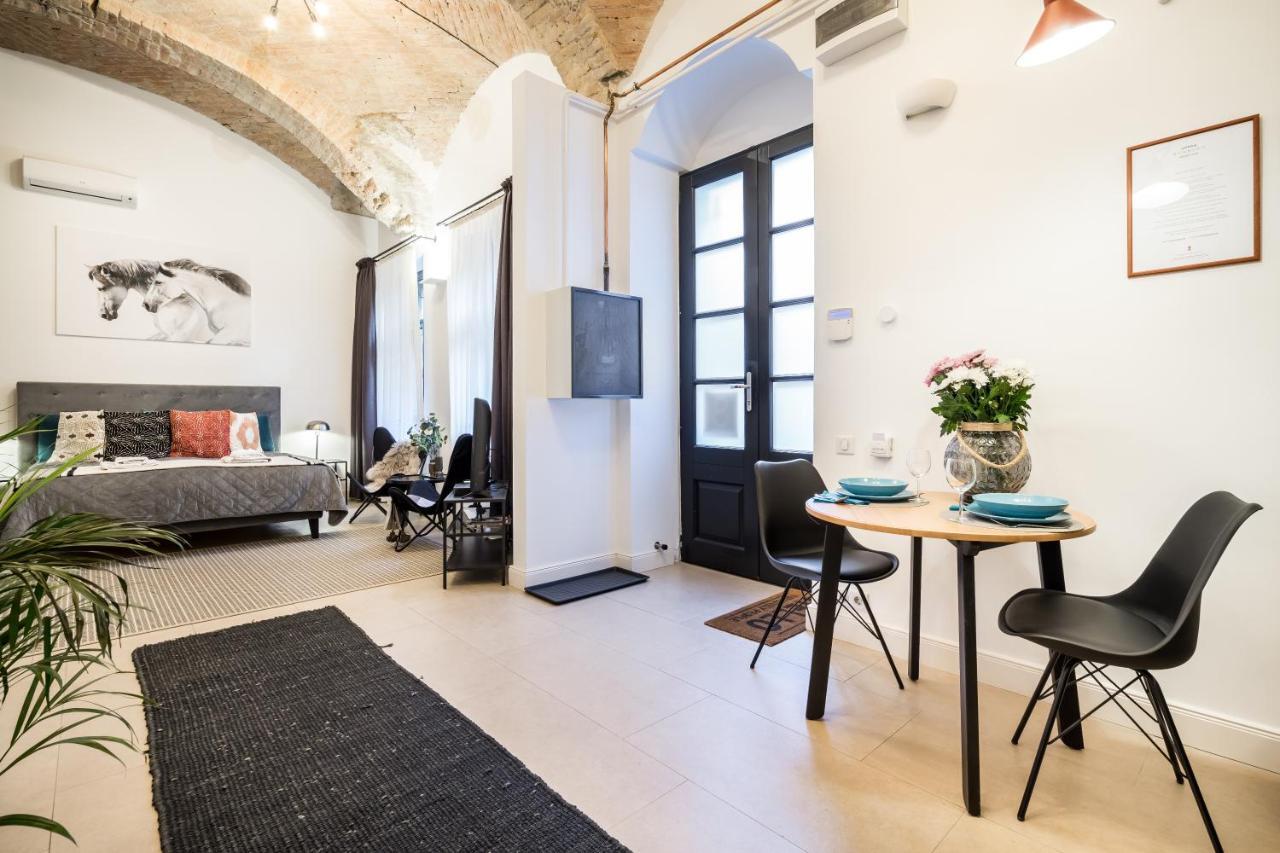 Apartment Urban Stable Luxury
