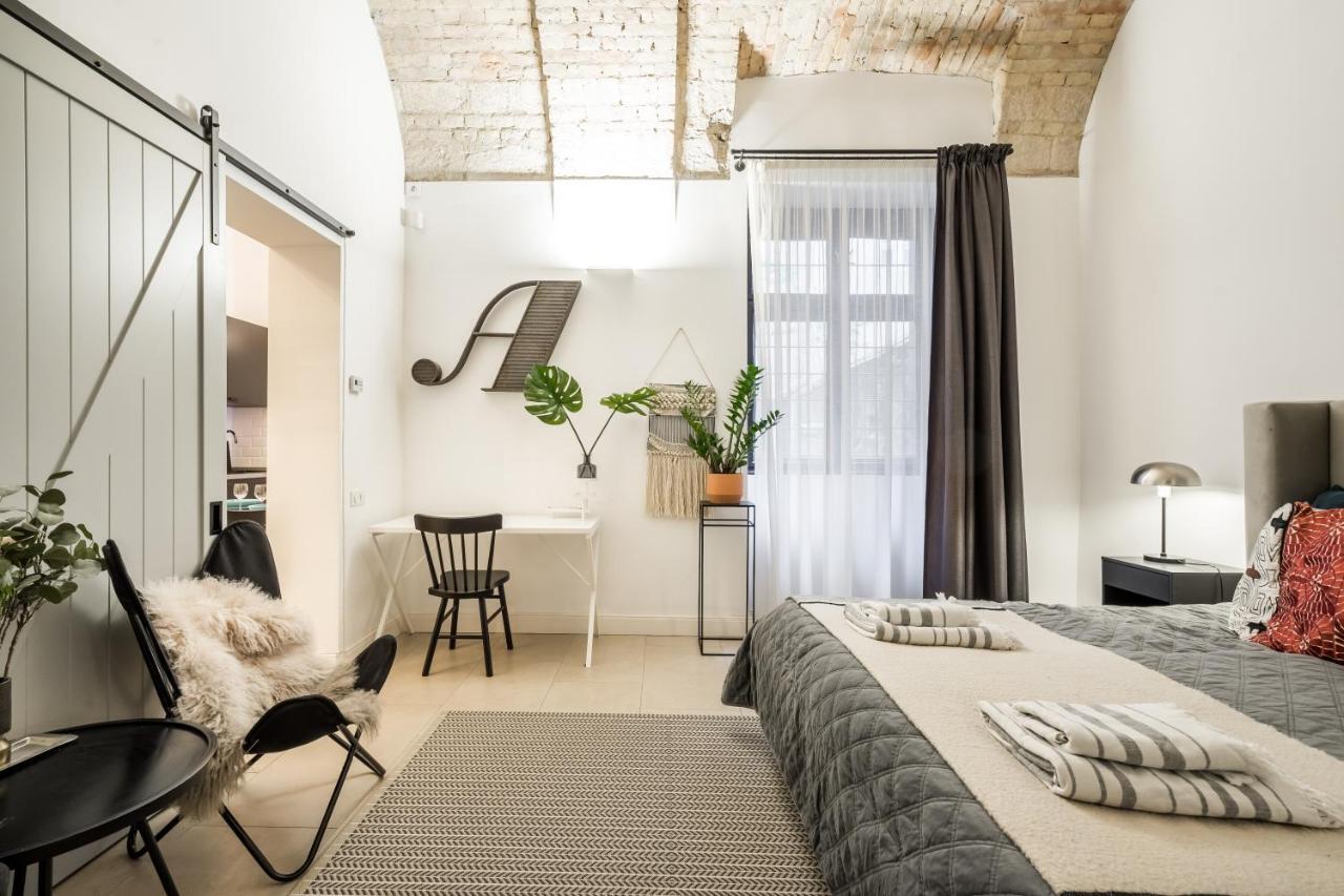 Apartment Urban Stable Luxury