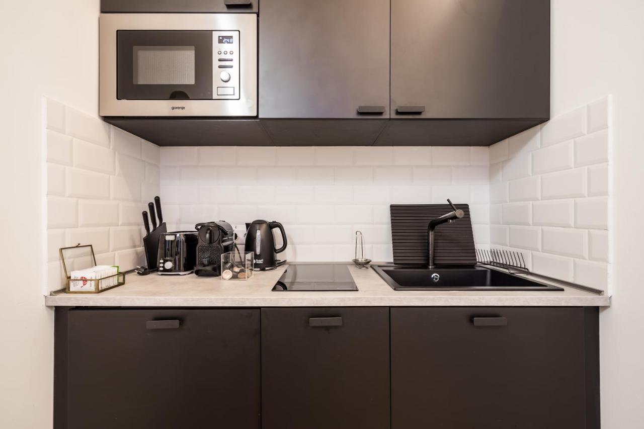 Apartment Urban Stable Luxury