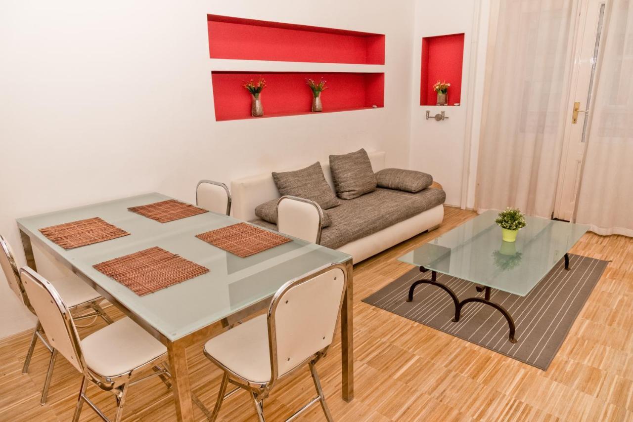 Raday Prime Exclusive Apartment