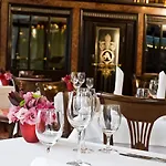 Astoria Boutique Suites- Best Location By Bqa