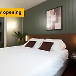 The Honest Budapest By Chic & Basic