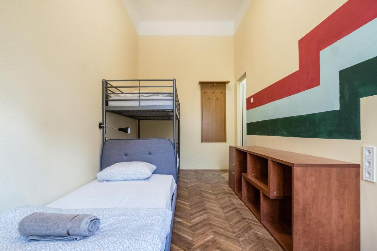 Baroque & Coworking Albergue
