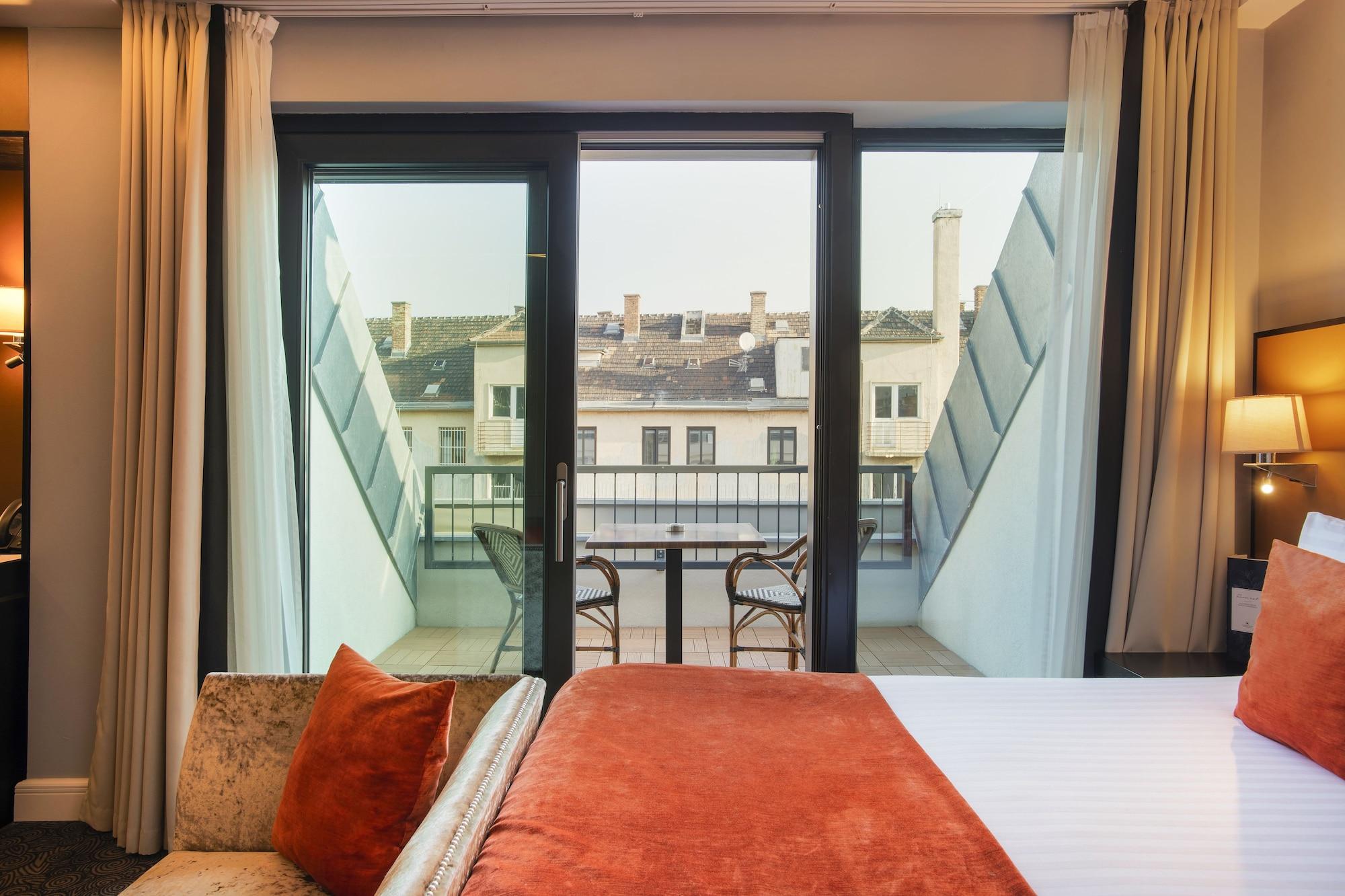 Eurostars Danube Hotel 4*