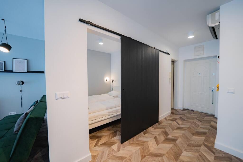 Apartment Designer Flat Heart Of The