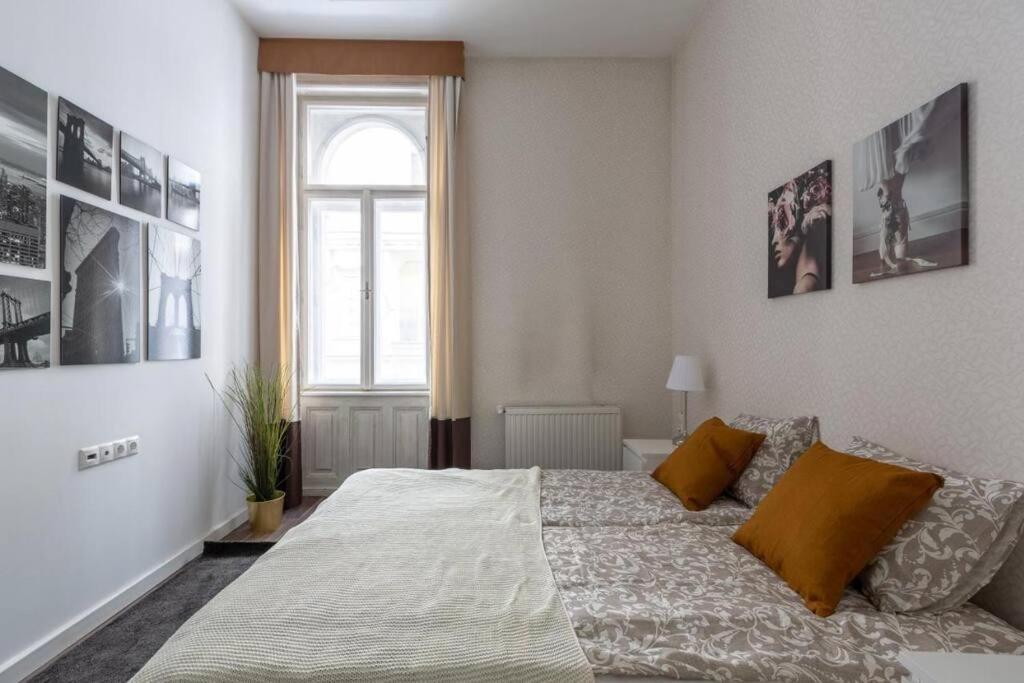 Apartamento Chic, Captivating Space Near Opera House Budapeste