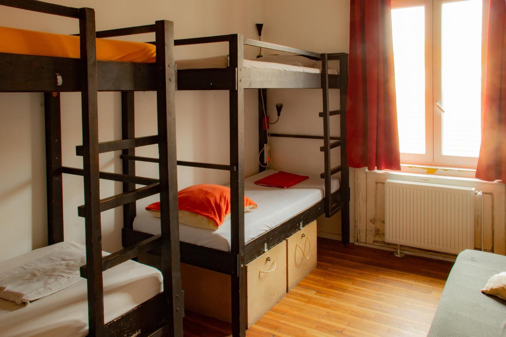 Hostel Nest