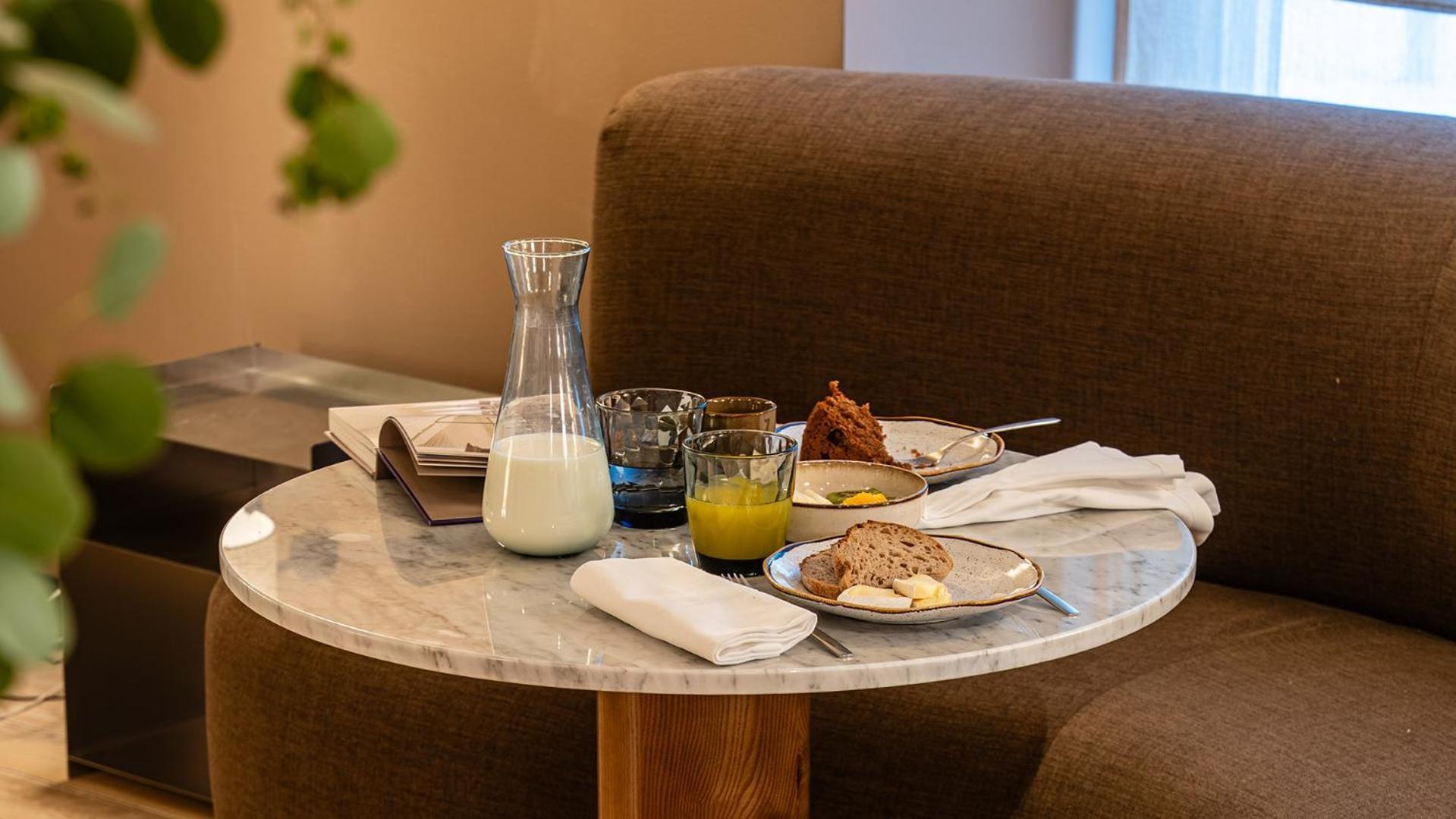 The Honest By Chic & Basic Hotel