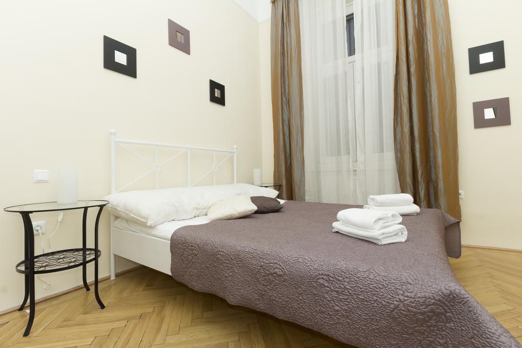 Budapest Bed And Breakfast Acomodação com café da manhã  Budapeste