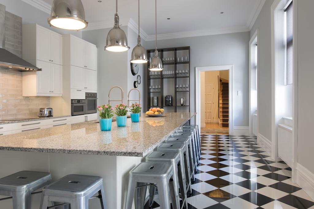 Kapital 4* Budapest