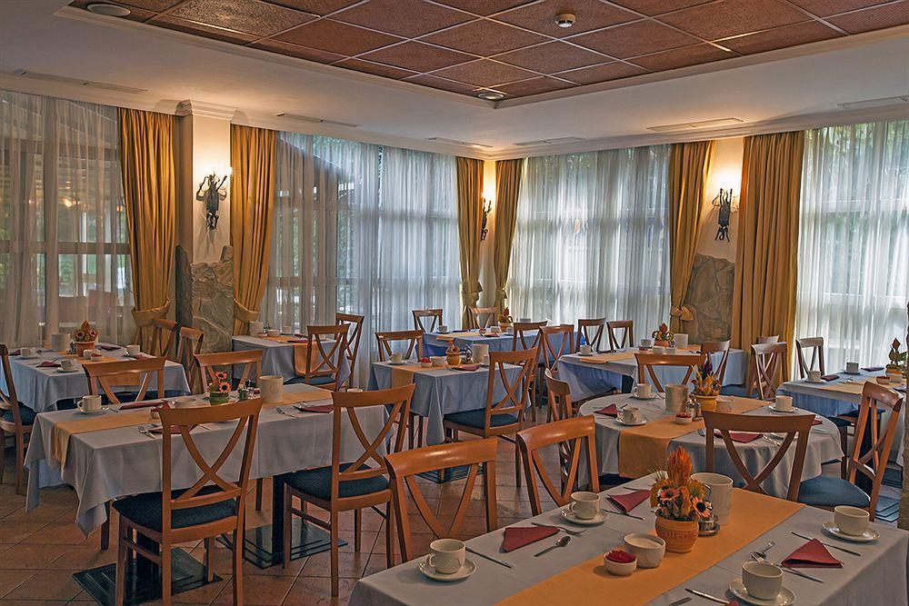 Mediterran Hotel 4*