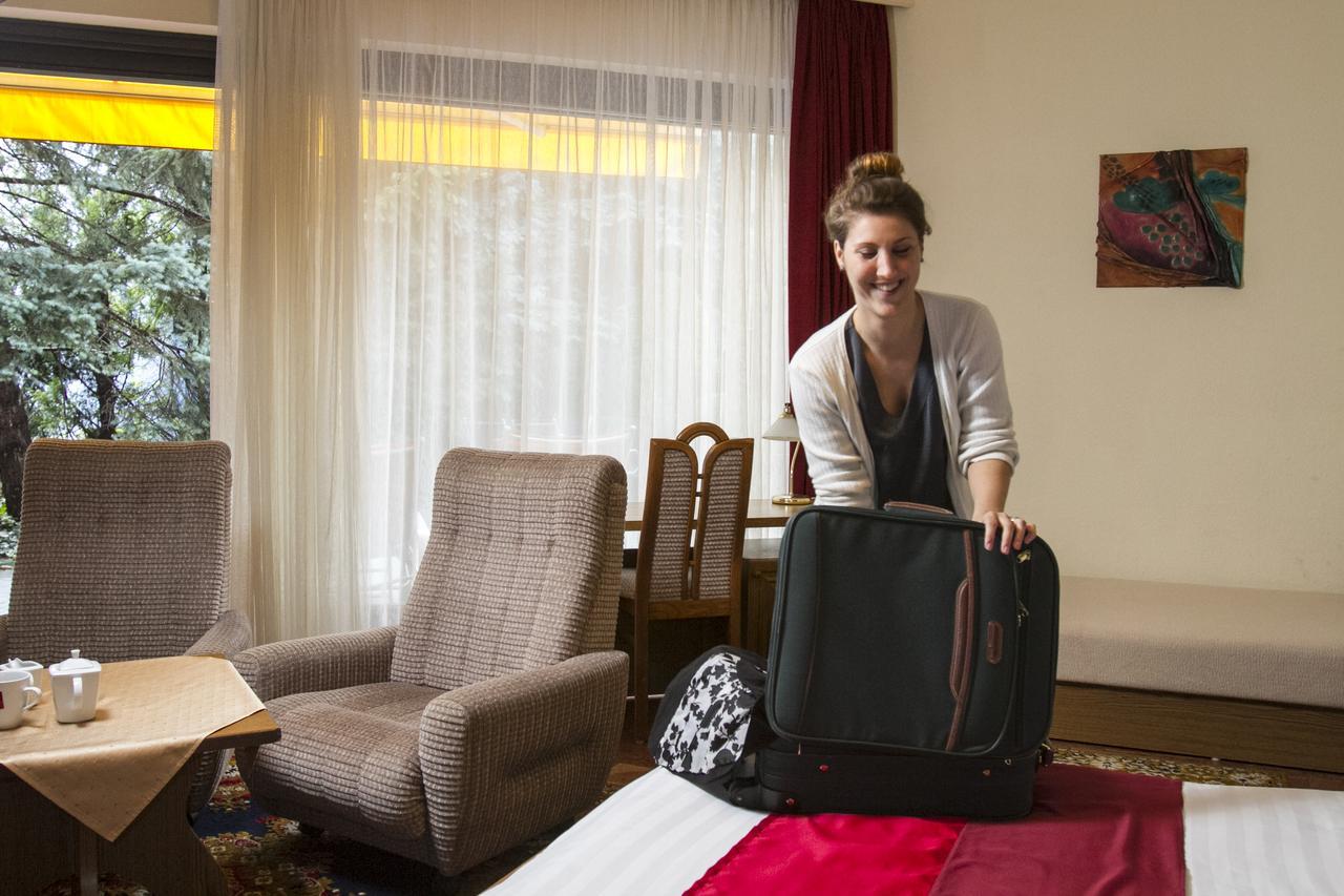 Molnar Hotel 3*
