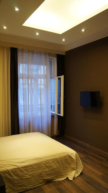 Budapest Suites Gasthof *