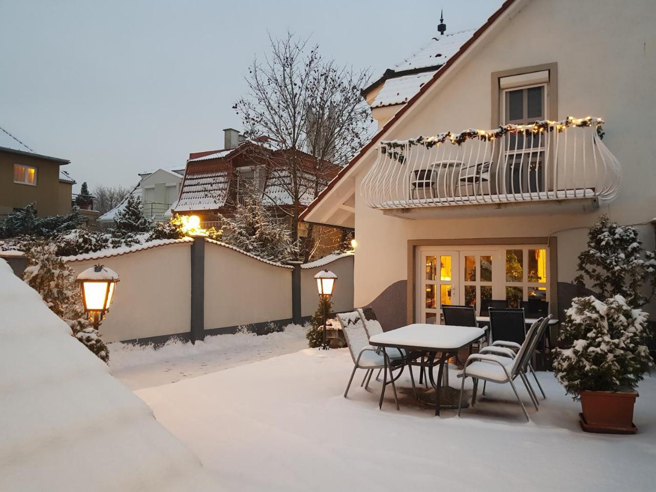Passzio Panzio Guest house 3*