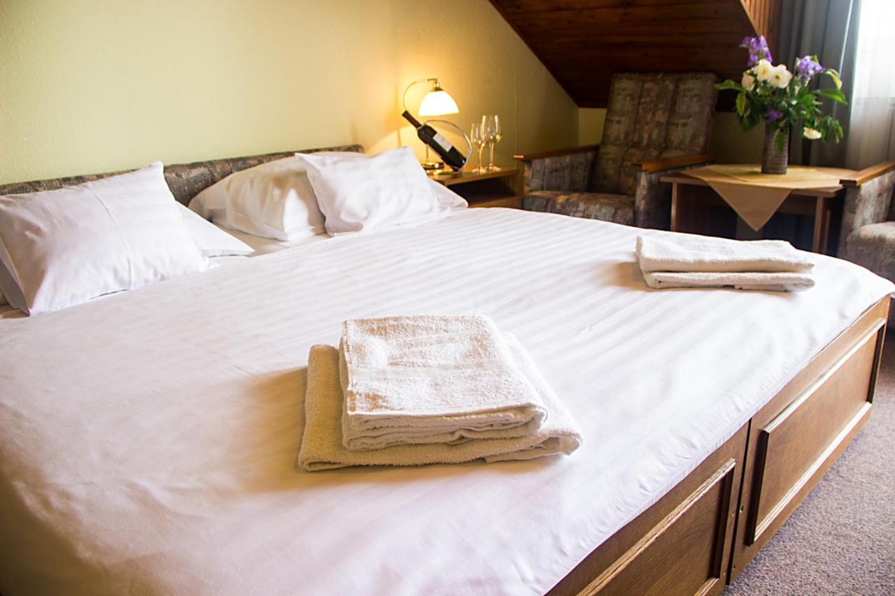 Molnar Hotel 3*