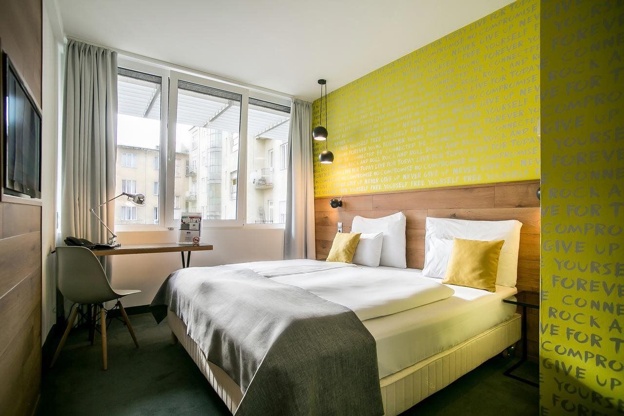 Roombach Center Budapeste