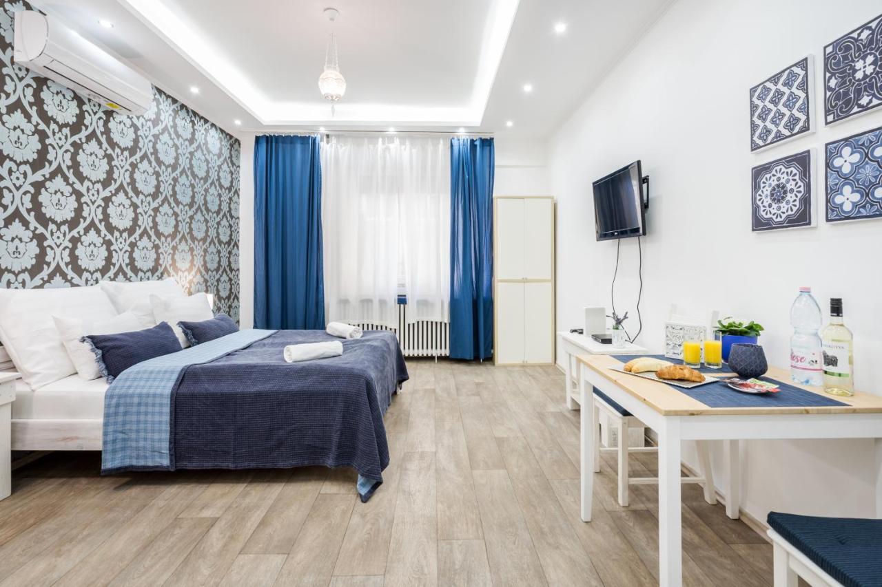 Apartment Bpr Shiny Deluxe Home Budapest