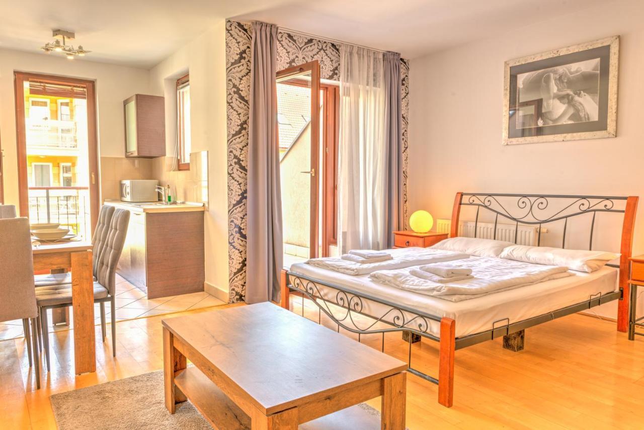 Aparthotel City Central Apartments Budapeste