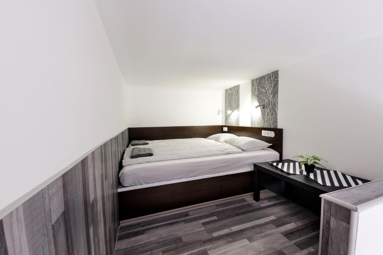 Rio's Stylish Flats Apartment Budapest