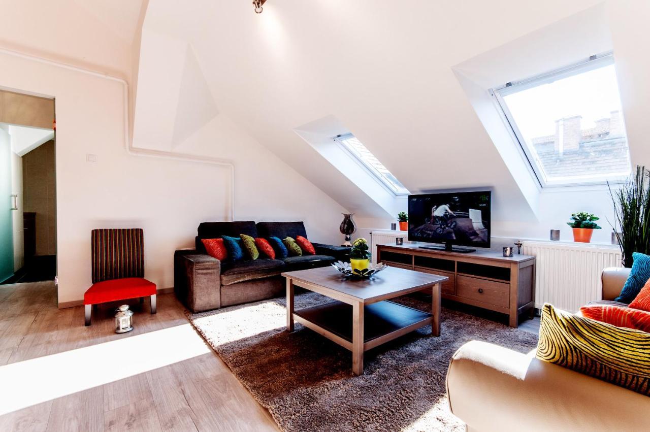 Aparthotel City Central Apartments *