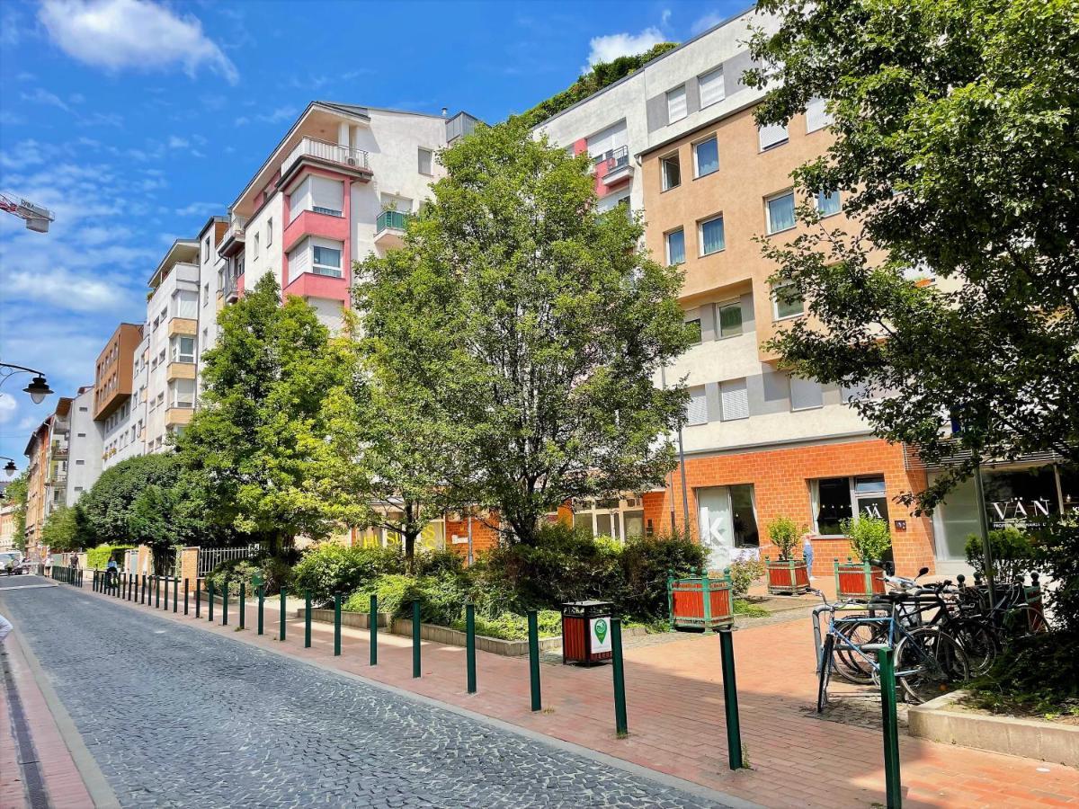 Apartman Feel Deluxe Corvin # Free Parking # Ac # Elevator *