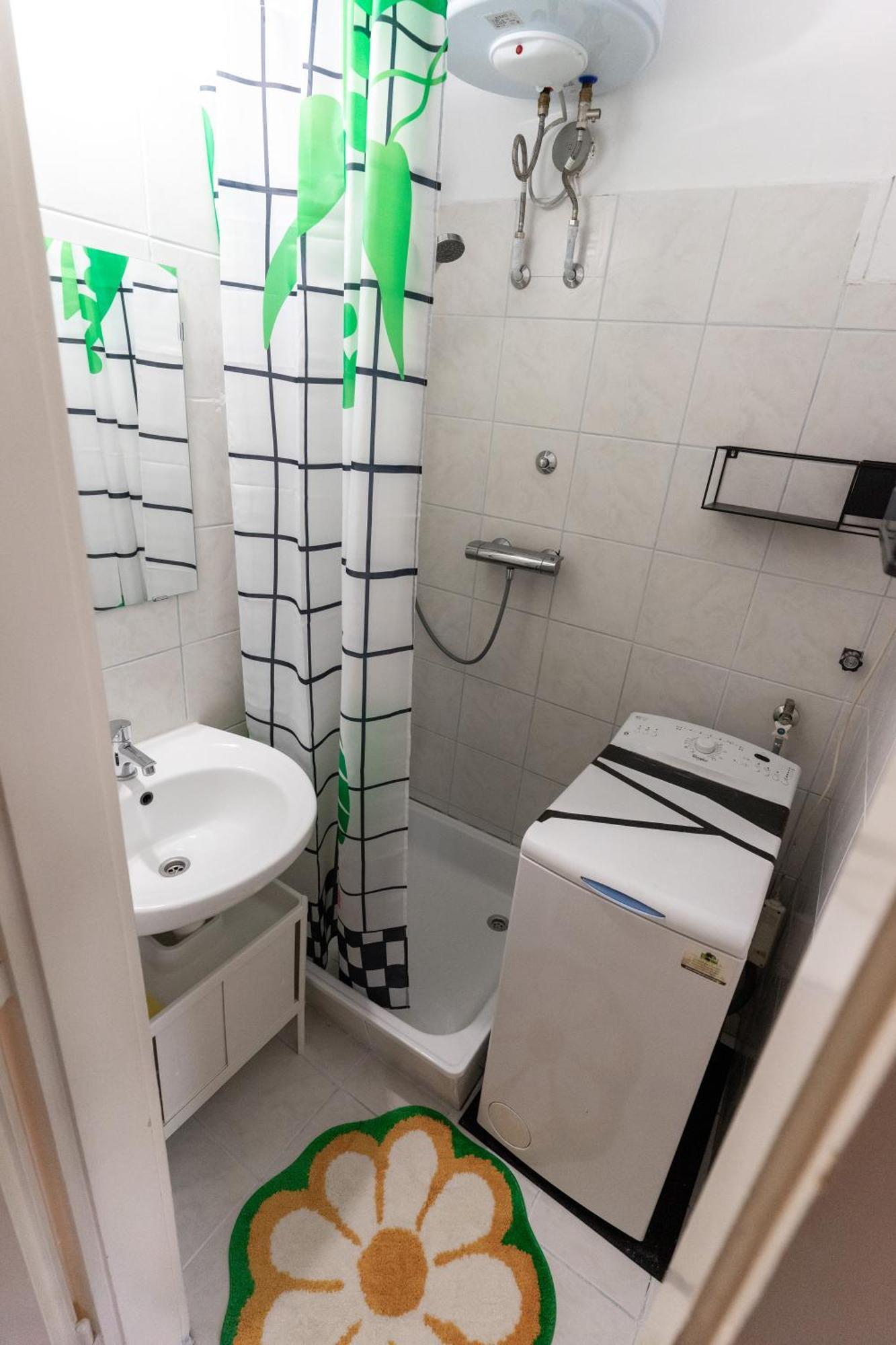 Apartment Poli24