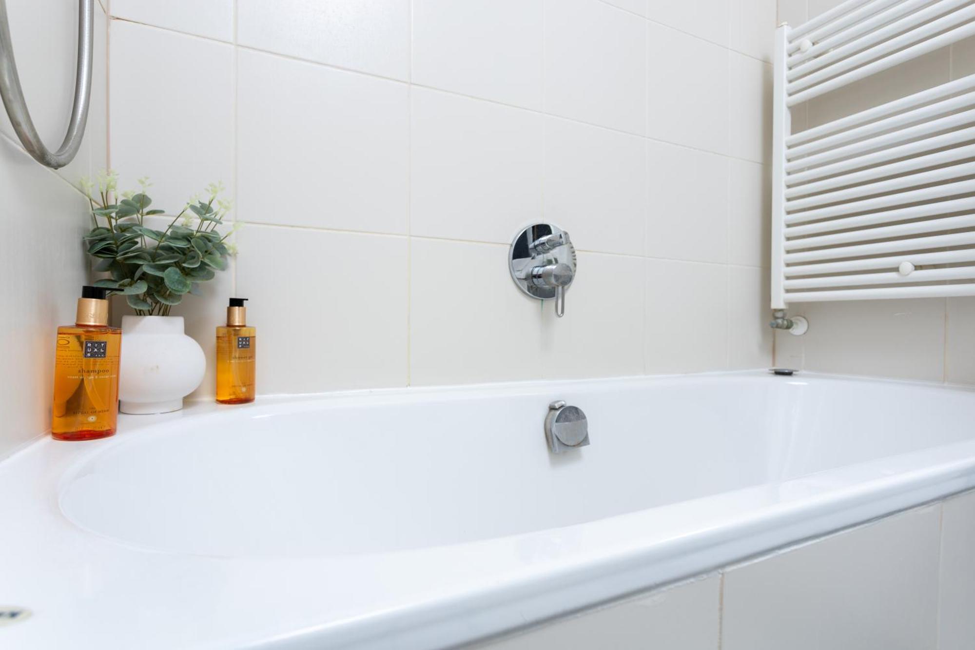 Paulay65 - With 24h Reception Apartment *