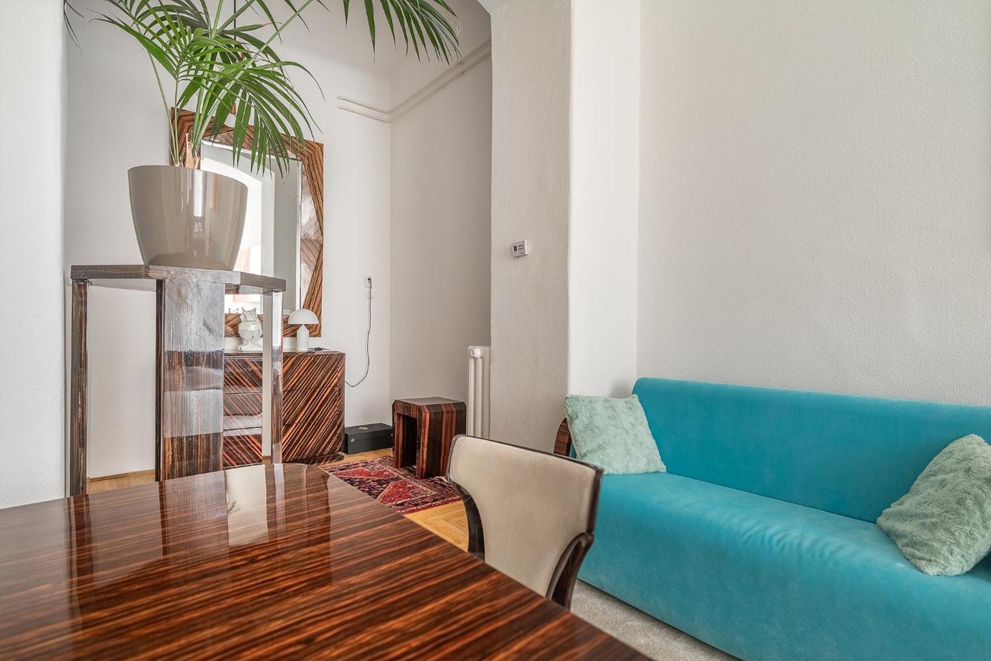 Apartment Aviator Luxury Apartment In The City Center