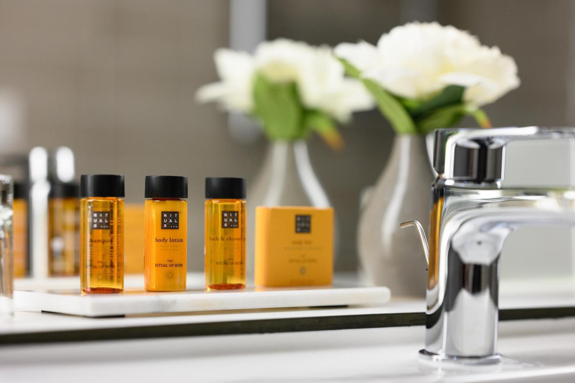 Hotel Moments By Continental Group 4*