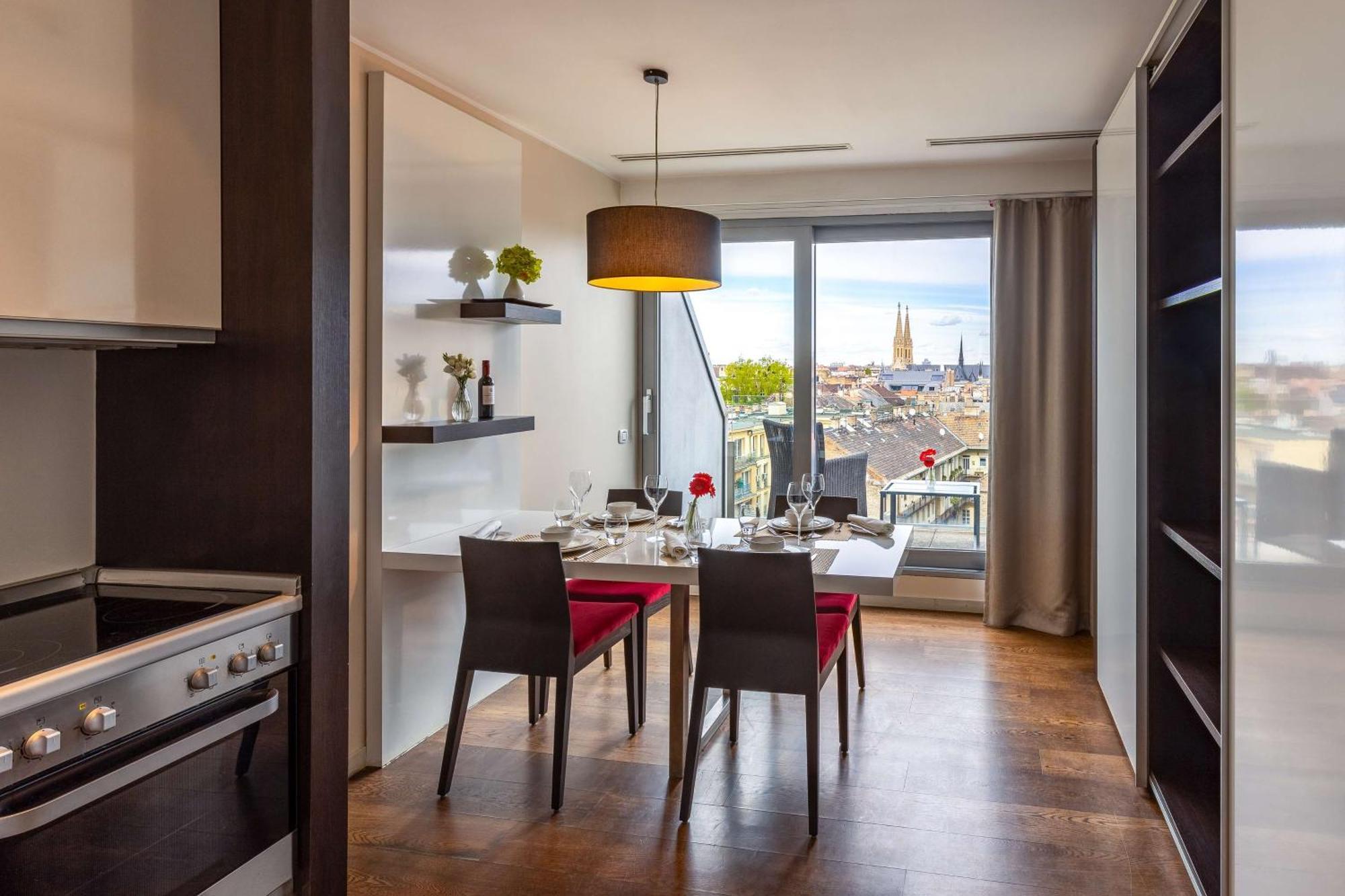 Hotel Nh Collection Center Budapeste