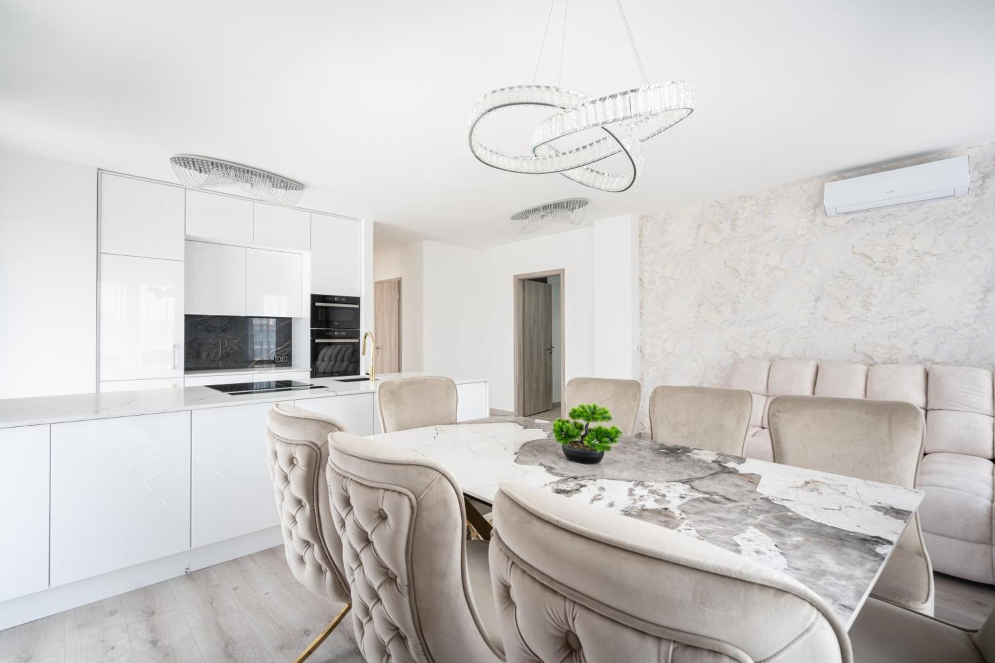 Apartment Heart Of Luxury With Amazing View