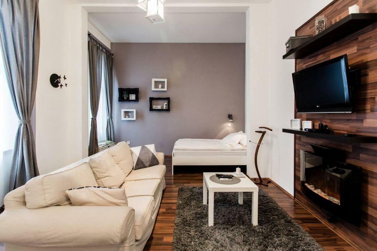 Orsi's Sweet & Lovely Apartment *